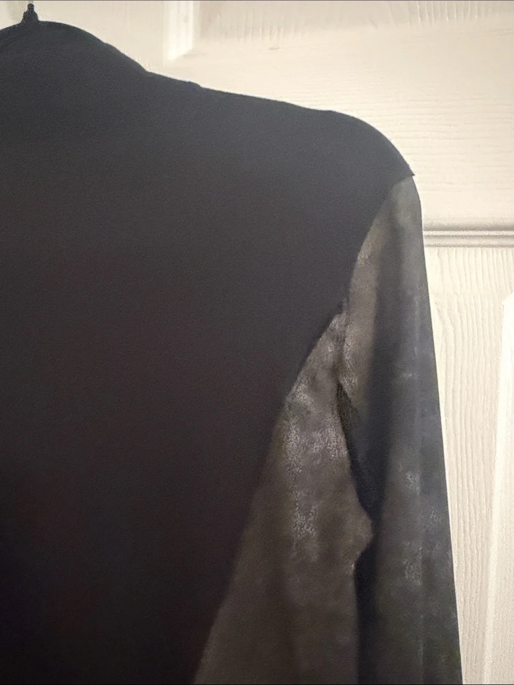Velvet by Graham & Spencer approximate measurements